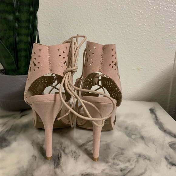 Qupid heels women’s 8 Like New - Picture 3 of 8